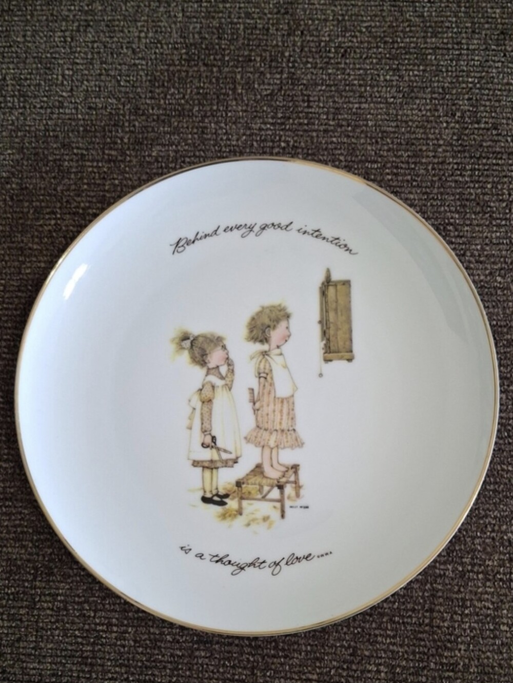 Holly Hobbie Collector Plate